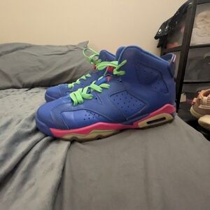 Blue Jordans Womens Size 8 Perfect Condition, Worn Only A Few Times